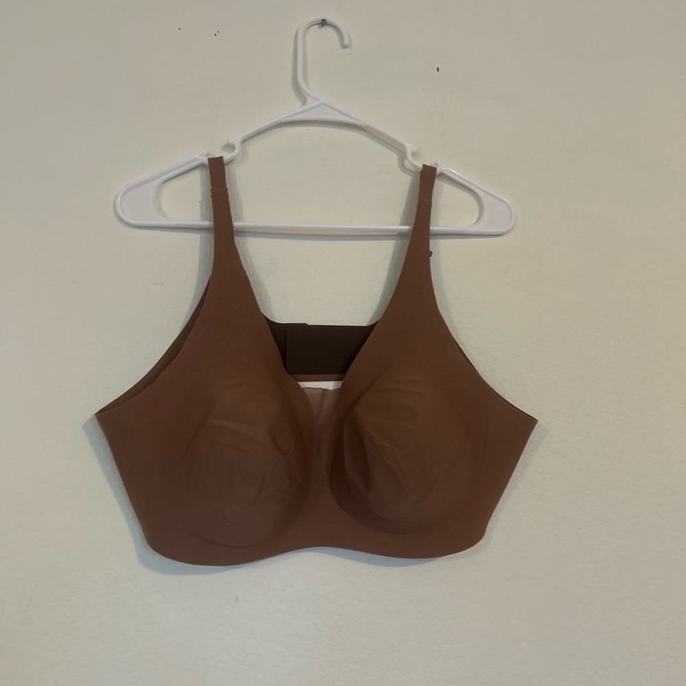 Knix Revolution Shadow Mesh Bra XXXL
Wireless Brown Sola